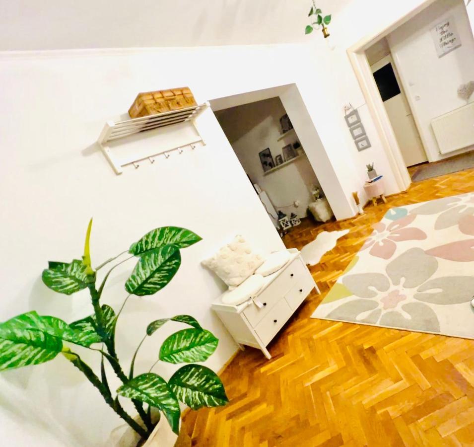 Caroline Residence Alba Iulia Buitenkant foto